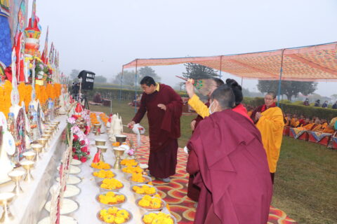 उपाध्यक्ष डा. लामाको पहलमा लुम्बिनीमा स्थापना भयो दियो सेड,पहिलो दिनमै ३ लाख १३ हजार आम्दानी