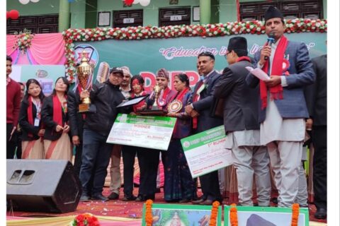 रिदिमा सिंजाली बनिन् दीप गायन 