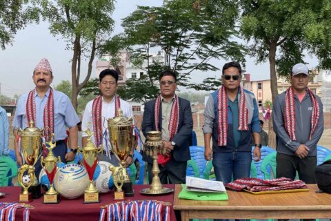 सिद्धार्थ बोर्डिङमा ‘डिके तामाङ मेमोरिएल सेभेन ए साइड फुटबल प्रतियोगिता’ सुरु