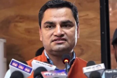 १४ वर्ष मुनिका बालबालिकाको क्यान्सर उपचार निःशुल्क गर्ने स्वास्थ्यमन्त्री पौडेलकाे निर्णय
