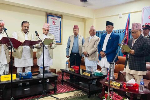 लुम्बिनी प्रदेशका नवनियुक्त मन्त्रीले लिए शपथ