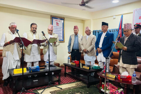 लुम्बिनीका नवनियुक्त मन्त्रीले लिए शपथ, मन्त्रालयले अझै पूर्णता पाएन