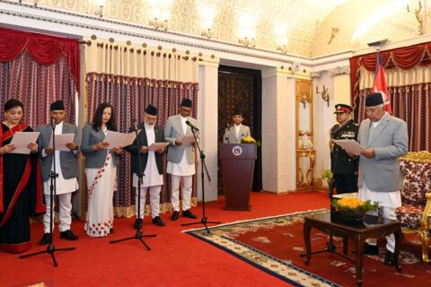विभिन्न देशका पाँच राजदूतहरुले बुधबार शपथ लिए