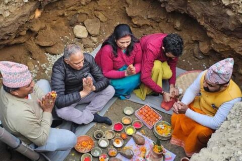 बुटवल उपमहानगरपालिकाको दोस्रो चरणको हाईमास्ट लाईट जडानको काम सुरु