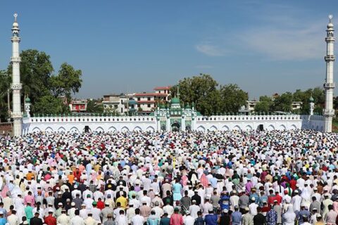 मुस्लिम समुदायले आज इद उल फित्र पर्व मनाउँदै