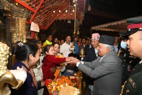 राष्ट्रपति रामचन्द्र पौडेलद्वारा सेतो मच्छिन्द्रनाथको पूजा, आराधना एवं दर्शन