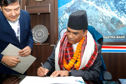 ५ सय र १ हजारको नयाँ नोट छाप्ने गभर्नर पौडेलको पहिलो निर्णय
