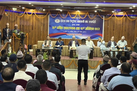 होटल व्यवसायी संघ रुपन्देहीको अध्यक्षमा माधव खनाल