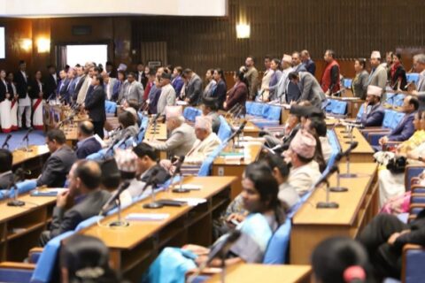 बिपक्षी दलको अबरोधपछि संसद बैठक साेमबारसम्मका लागि स्थगित
