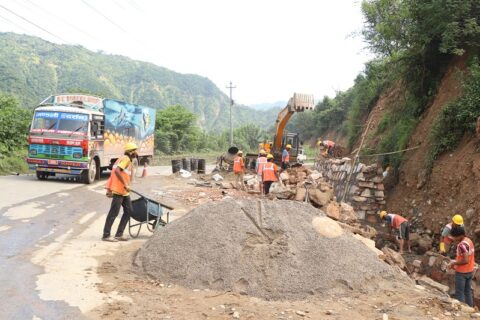 मलेखु–मुग्लिन सडक असार ७ गतेसम्म राति साढे चार घण्टा बन्द हुने