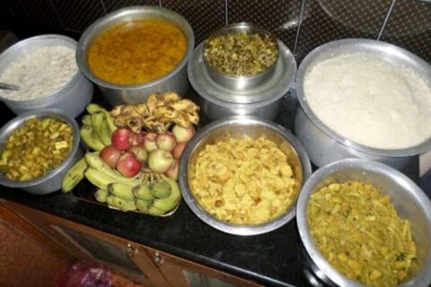 हिन्दु धर्मालम्बी महिलाहरूले आज हरितालिका (तीज) पर्वको दर खाँदै