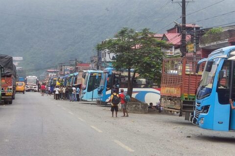 चितवन हुँदै गुड्ने गाडीलाई बिहान ६ बजेदेखि बाटो खुला