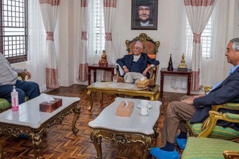 शीर्ष नेतालाई ३० नागरिक अगुवाको सुझाव– क्षमायाचनासहित स्वेच्छिक अवकाशमा जाऊ