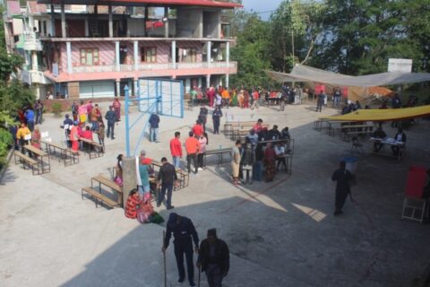 चुनावमा खटिने कर्मचारीका लागि २० लाख रुपैयाँको दुर्घटना बीमा