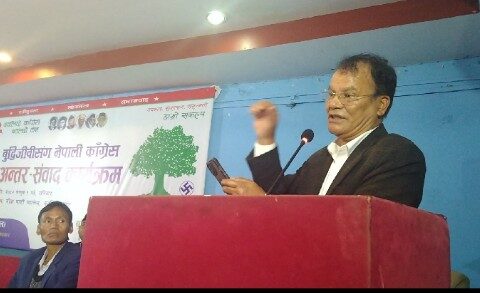 कांग्रेसको नेतृत्वले मात्रै देशको भविश्य जोगाउछ : प्रवक्ता चालिसे