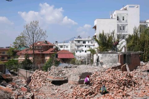 नेपाली कांग्रेसका पूर्व सभापति शेरबहादुर देउवाको बूढानीलकण्ठस्थित घर भत्काउन थालियो