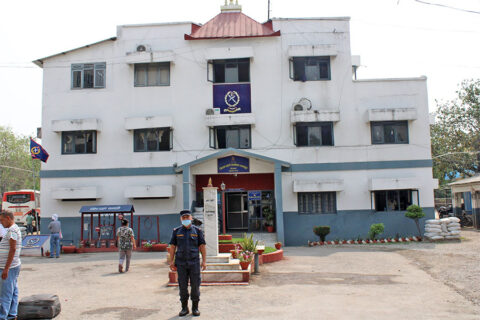 रुपन्देहीमा ११ लाख बढीको सामान बरामद