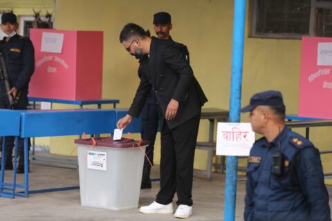 रास्वपा वरिष्ठ नेता बालेन शाहले गरे मतदान