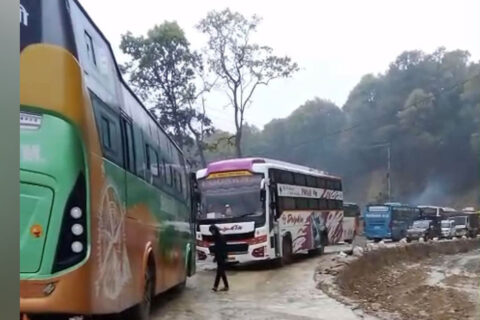 दाउन्ने सडकखण्ड एकतर्फी सञ्चालनमा