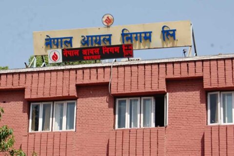 आधा सिलिन्डर ग्यास बिक्री गर्ने आयल निगमको निर्णय