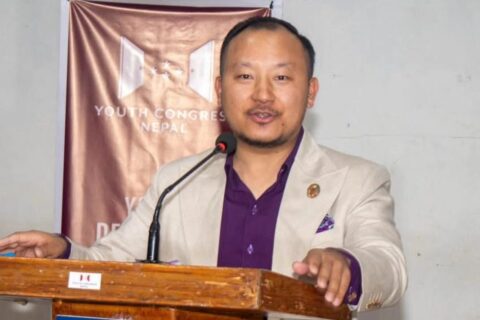 कांग्रेसले मुस्ताङबाट खोल्यो पहिलो खाता