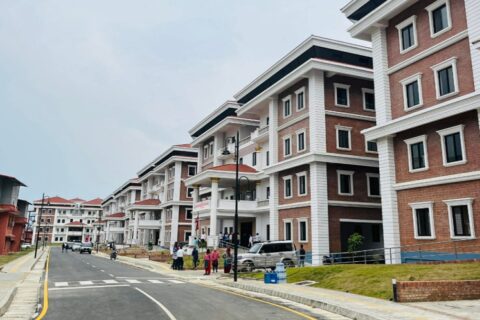 लुम्बिनीका सबै मन्त्रालय तथा निर्देशनालयको सेवा नवनिर्मित भवनबाट