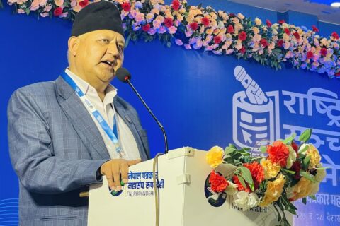 मिडियालाई कमजोर बनाएर संघीय सरकारले एकाधिकार लाद्न खोज्यो : मुख्यमन्त्री आचार्य