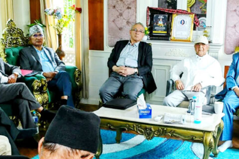 एमाले सचिवालयको निर्णय : ओलीपछि बादल