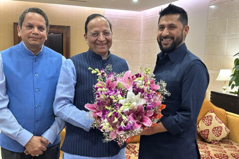 रास्वपा सभापति लामिछाने भारत पुगे