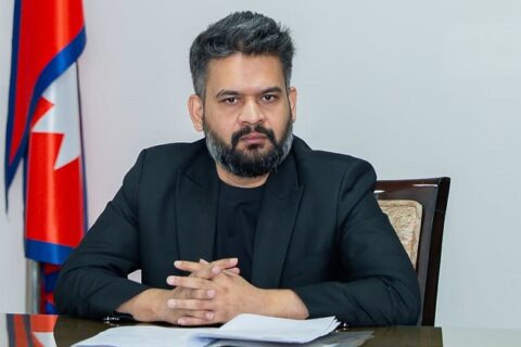 प्रधानमन्त्री शाह अमेरिका जाँदा विमानस्थलमा तामझाम नहुने