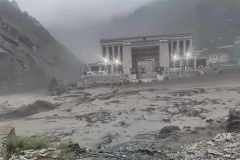 रसुवामा ७८ प्रतिशत घरमा विद्युत् सेवा पुनः सञ्चालनमा