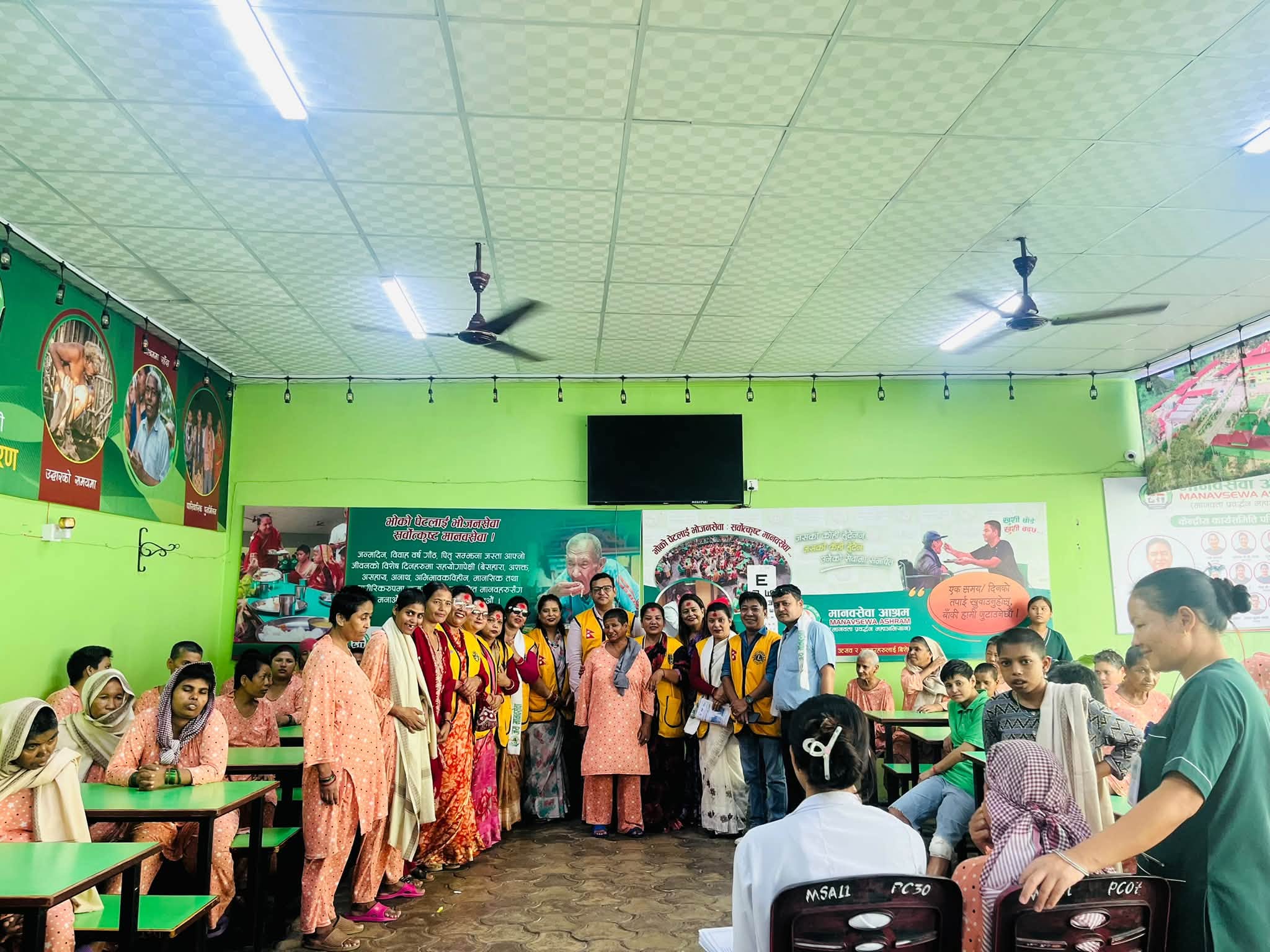 लायन्स क्लब अफ बुटवल एसियनको आयोजनामा मानवसेवा आश्रममा निःशुल्क आँखा शिविर