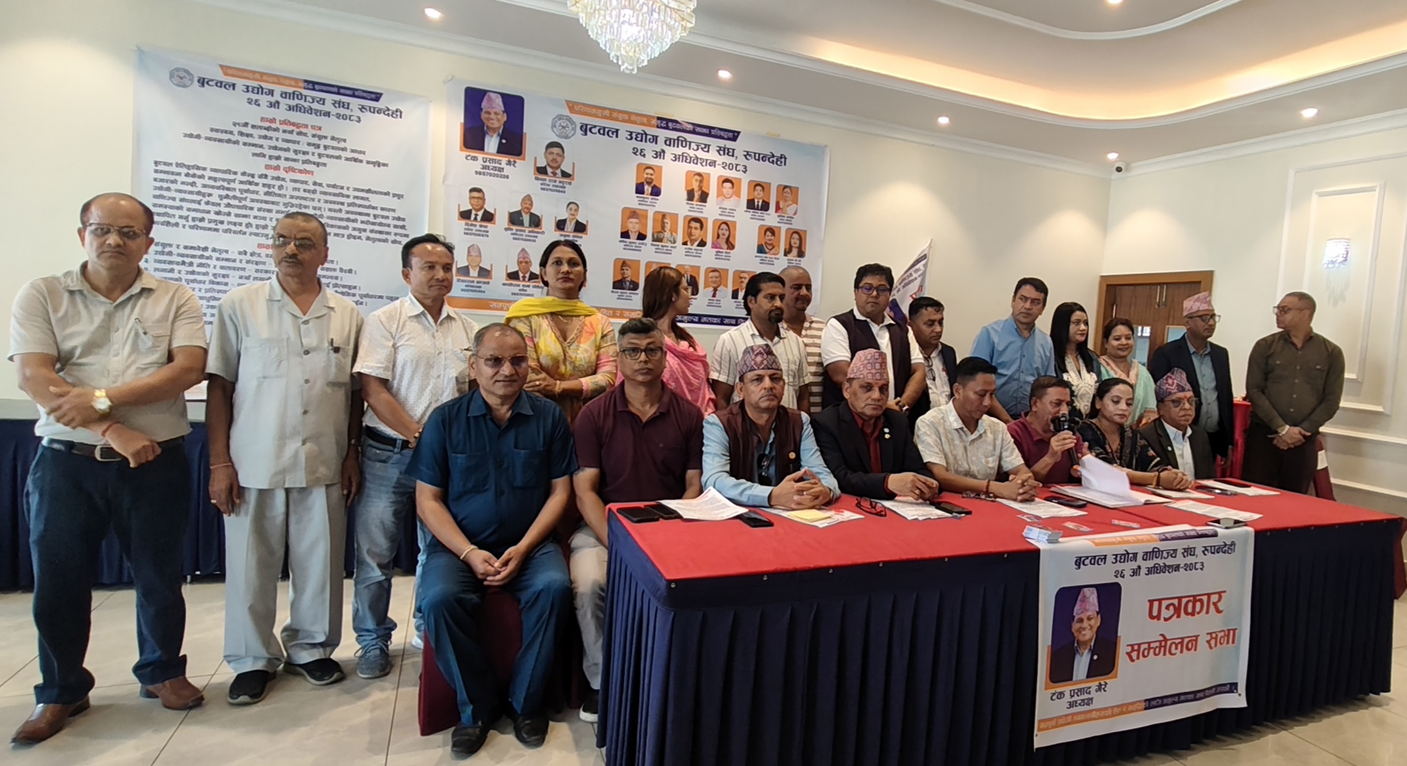 टंकप्रसाद गैरैको नेतृत्वमा बुटवल उद्योग वाणिज्य संघमा संयुक्त प्यानल मैदानमा 