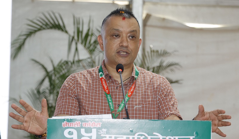 कांग्रेस महाधिवेशनमा सभापति थापाको राजनीतिक प्रतिवेदन पेश